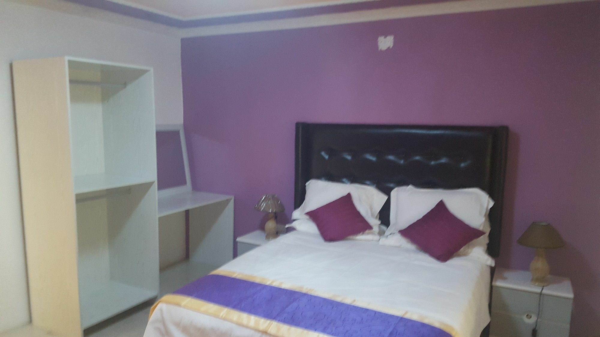 Mathlyn Guest House Francistown Extérieur photo